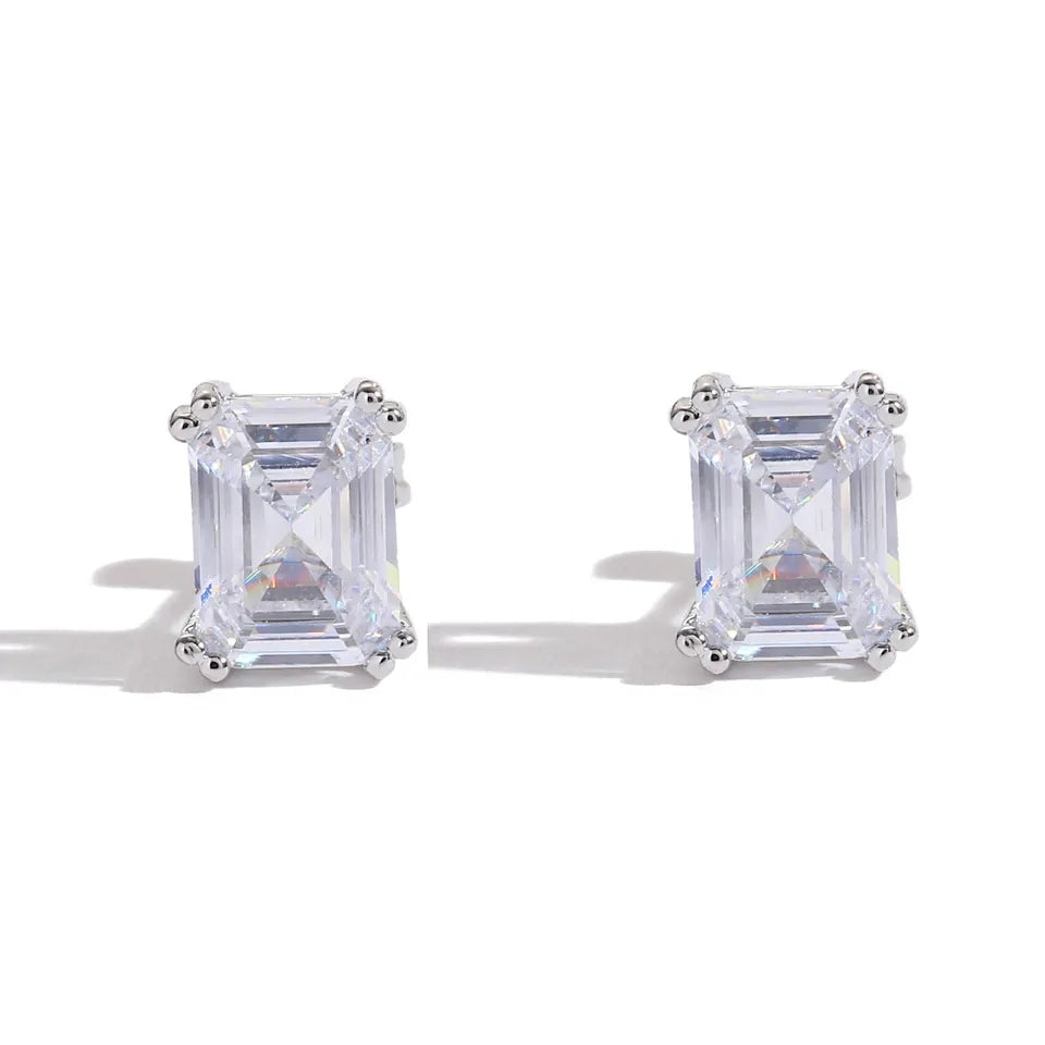 Brinco Square Cut Stud