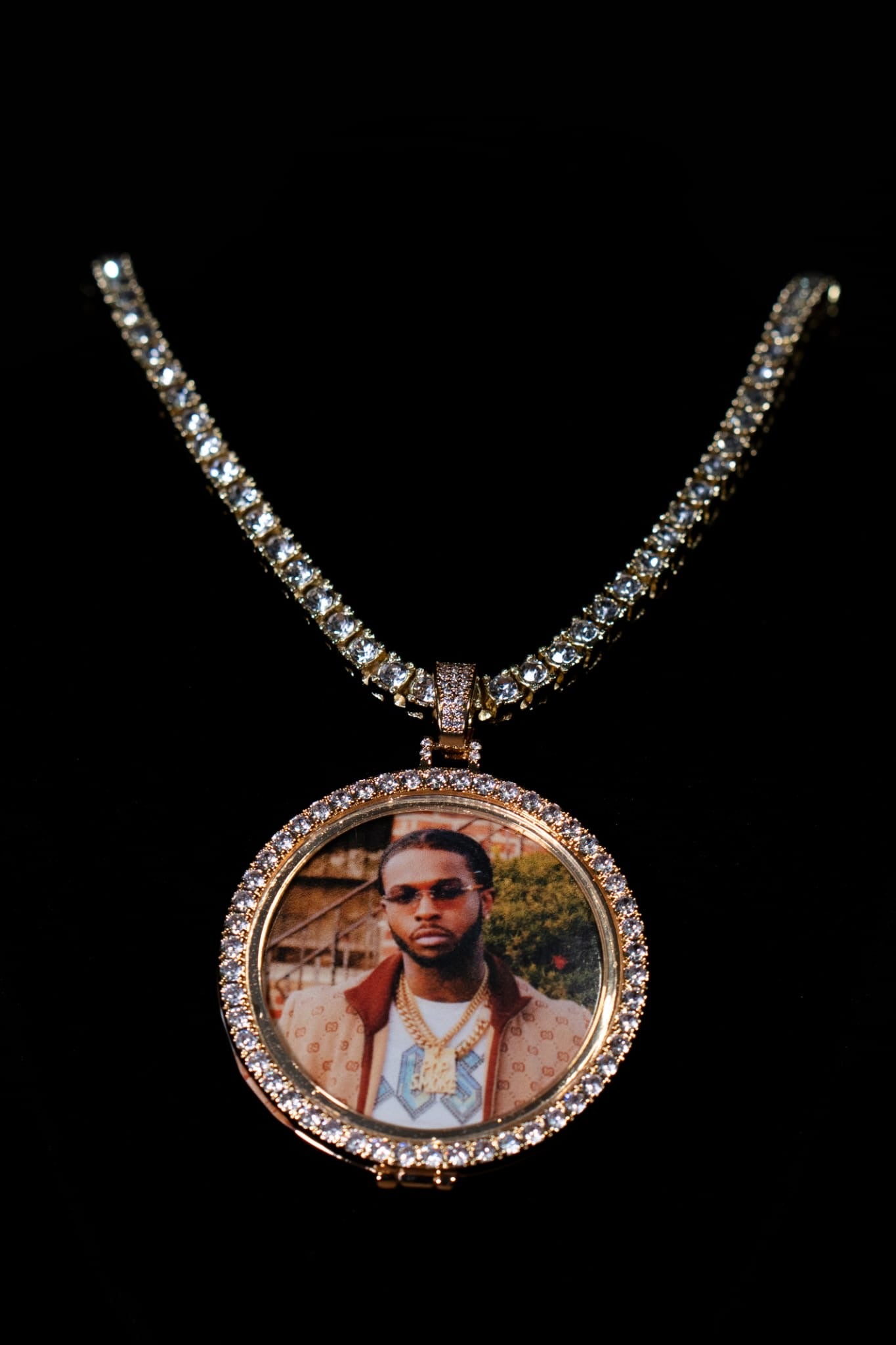 Colar Imagem Personalizavel Ice Round Banhado a Ouro 24K