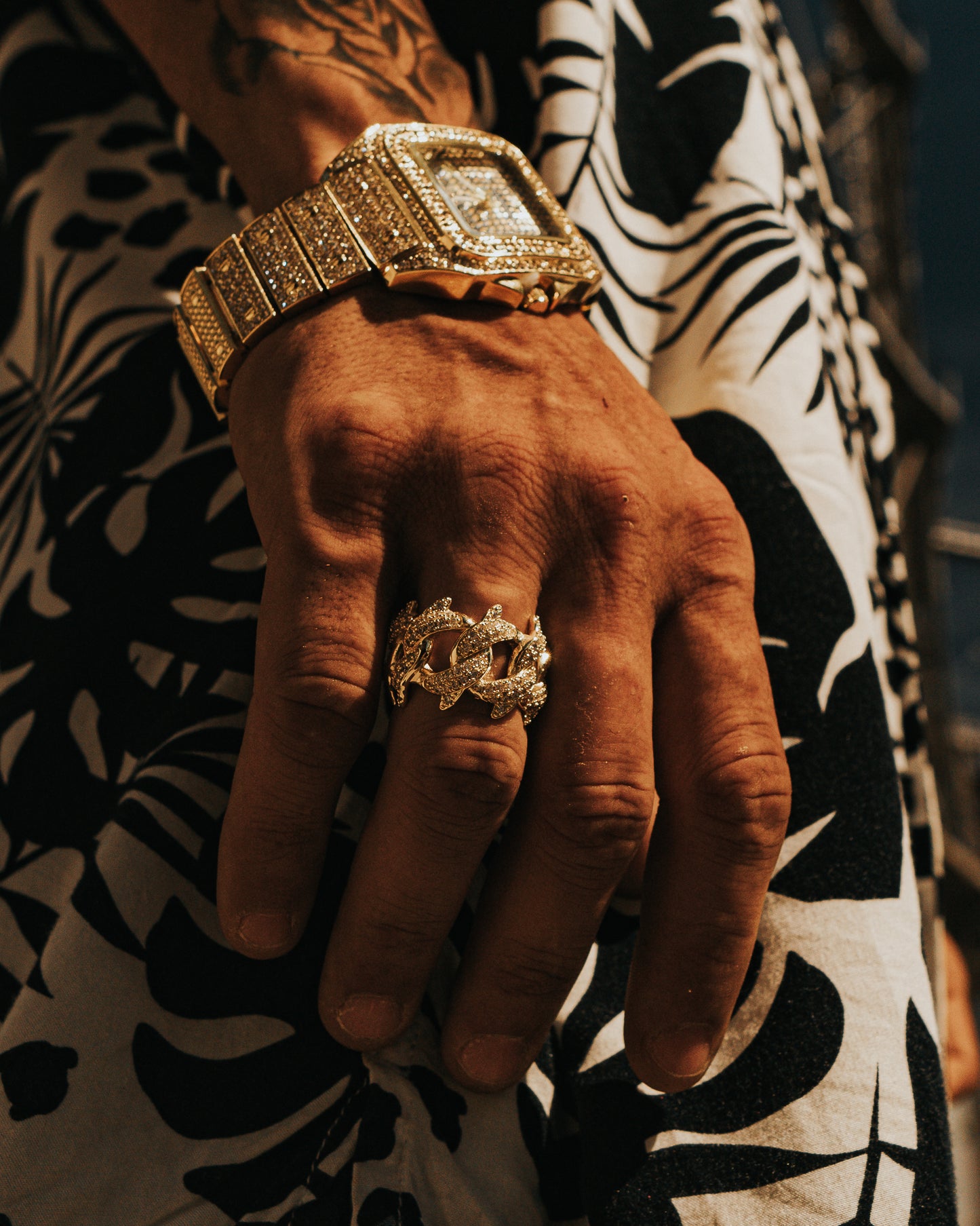Anel Miami Cuban Spiked Banhado a Ouro 14K